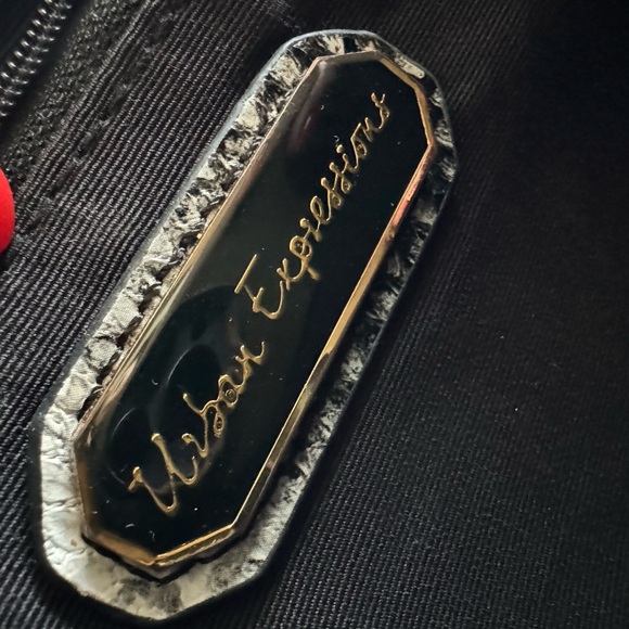 Faux snakeskin clutch - Picture 6 of 6